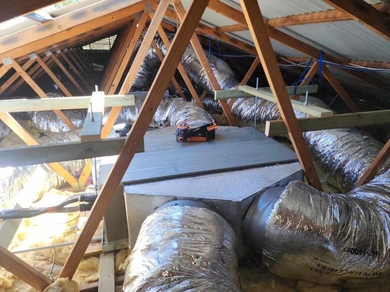 Plenum box and insulated ducting during a ducted install