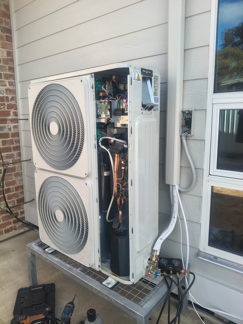 Ducted outdoor unit opened up mid-service